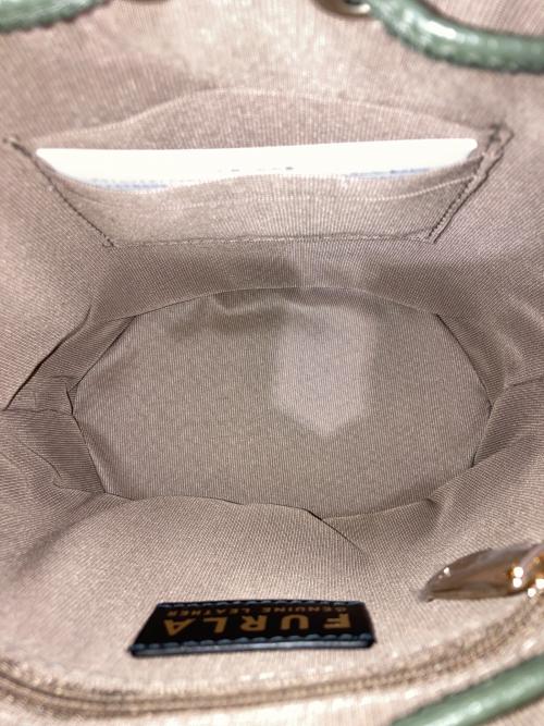 FURLA（フルラ）FURLA (フルラ) 巾着バケットバッグ カーキの古着・服飾アイテム