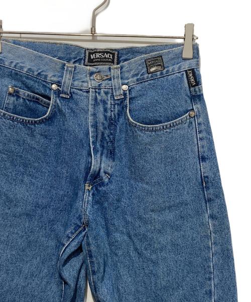 VERSACE JEANS COUTURE（ヴェルサーチ ジーンズクチュール）VERSACE JEANS COUTURE (ヴェルサーチ ジーンズクチュール) メデューサパッチボーイフレンドデニム ブルー サイズ:71㎝の古着・服飾アイテム