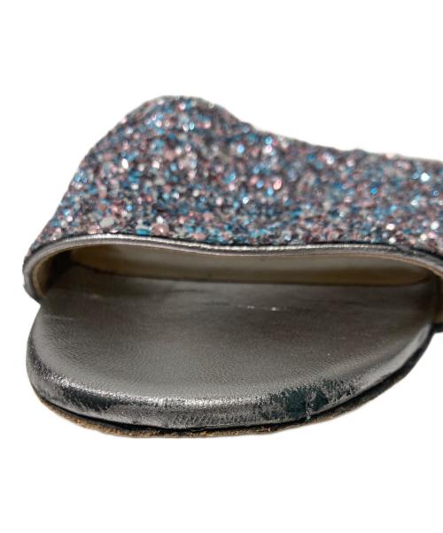 JIMMY CHOO（ジミーチュウ）JIMMY CHOO (ジミーチュウ) グリッターフラットサンダル シルバー サイズ:34の古着・服飾アイテム