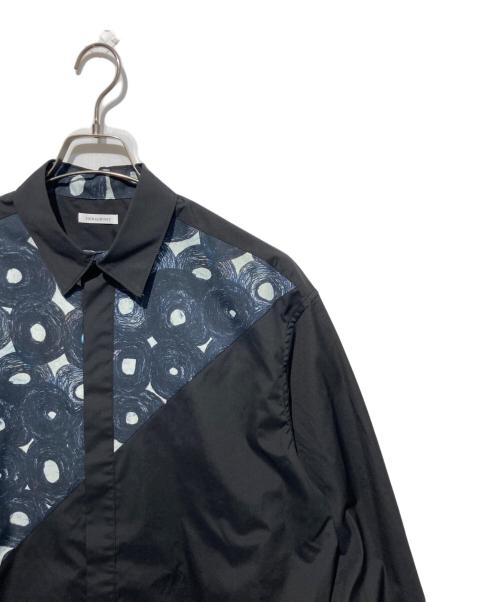 HERALBONY（ヘラルボニー）HERALBONY (ヘラルボニー) デザインシャツ（ショルダー切替） 「（無題）（丸）」 ブラック サイズ:FREEの古着・服飾アイテム