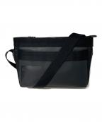 LACOSTEラコステ）の古着「リポーターバッグ」｜ブラック