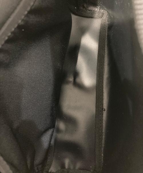 LACOSTE（ラコステ）LACOSTE (ラコステ) リポーターバッグ ブラックの古着・服飾アイテム