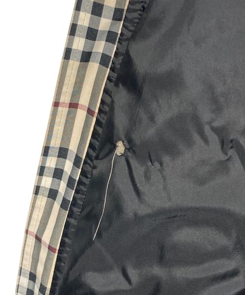 BURBERRY BLUE LABEL（バーバリーロンドンブルーレーベル）BURBERRY BLUE LABEL (バーバリーロンドンブルーレーベル) ノバチェック中綿ジャケット ベージュ サイズ:Mの古着・服飾アイテム