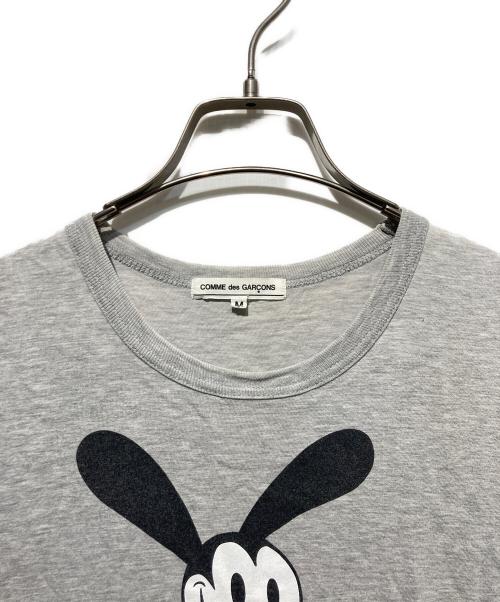 COMME des GARCONS（コムデギャルソン）COMME des GARCONS (コムデギャルソン) ディズニーコラボプリントTシャツ グレー サイズ:Ｍの古着・服飾アイテム