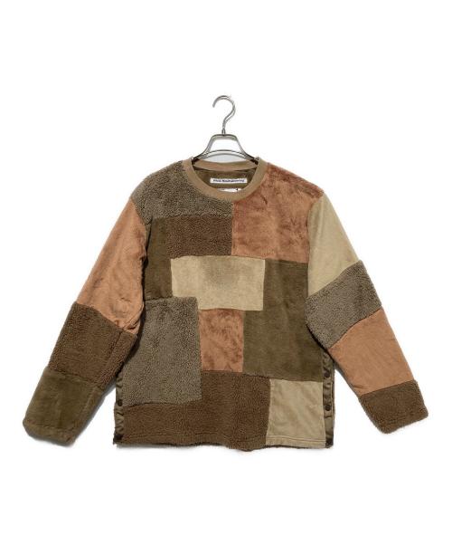 WHITE MOUNTAINEERING（ホワイトマウンテ二アニング）WHITE MOUNTAINEERING (ホワイトマウンテ二アニング) フリースパッチワークプルオーバー ブラウン サイズ:1の古着・服飾アイテム