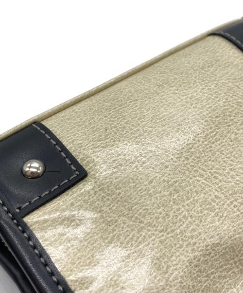 Jean Paul GAULTIER（ジャンポールゴルチェ）Jean Paul GAULTIER (ジャンポールゴルチェ) ポーチ ホワイト×ブラックの古着・服飾アイテム