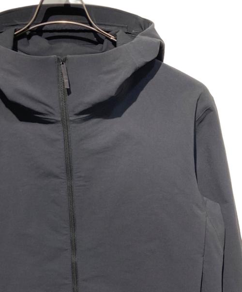 ARC'TERYX VEILANCE（アークテリクスヴェイランス）ARC'TERYX VEILANCE (アークテリクス ヴェイランス) ISOGON MX JACKET ブラック サイズ:Mの古着・服飾アイテム