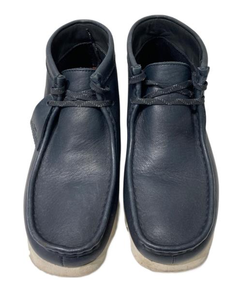 CLARKS ORIGINALS（クラークス オリジナルズ）CLARKS ORIGINALS (クラークス オリジナルズ) GORE-TEXワラビーブーツ ネイビー サイズ:26.5の古着・服飾アイテム