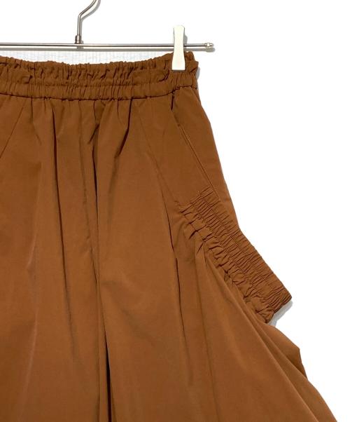 UN3D.（アンスリード）UN3D. (アンスリード) ROUND GATHER WIDE PT ブラウン サイズ:36の古着・服飾アイテム