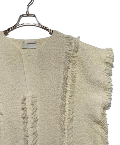 enrica（エンリカ）enrica (エンリカ) ウール ビスコース フリンジ ジャガード ベスト ホワイト サイズ:freeの古着・服飾アイテム