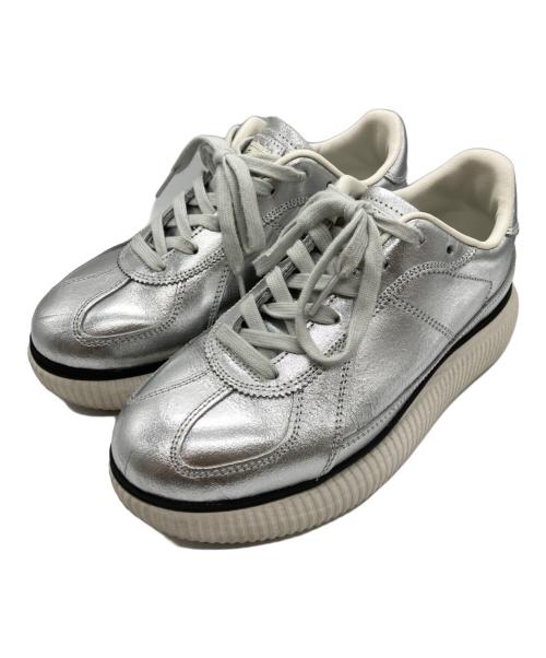Onitsuka Tiger（オニツカタイガー）Onitsuka Tiger (オニツカタイガー) DELECITY ローカットスニーカー シルバー サイズ:24.5cmの古着・服飾アイテム