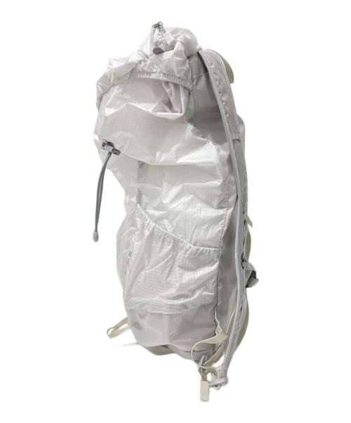 mont-bell（モンベル）mont-bell (モンベル) VERSALITE PACK20 ホワイトの古着・服飾アイテム