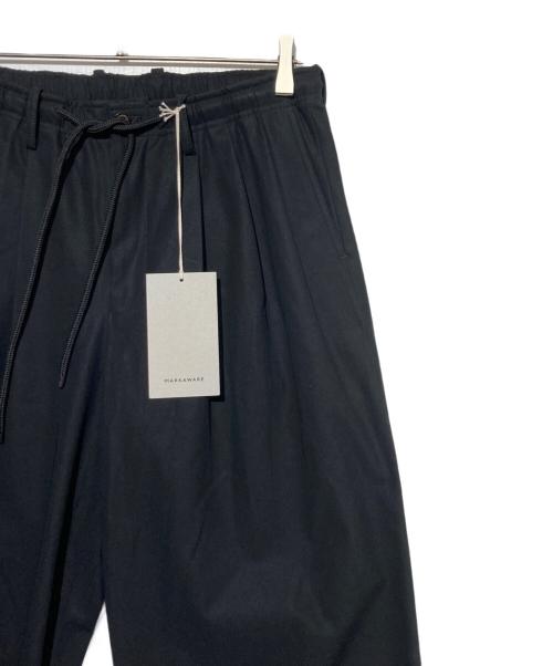 MARKAWARE（マーカウェア）MARKAWARE (マーカウェア) 別注 TRIPLE PLEATED WIDE TROUSERS ブラック サイズ:1の古着・服飾アイテム