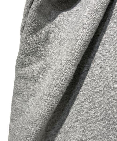 UNDERCOVER（アンダーカバー）UNDERCOVER (アンダーカバー) SWEAT Kosmik Musik/flocky グレー サイズ:4の古着・服飾アイテム