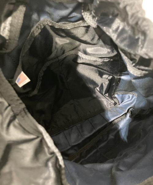 BRIEFING（ブリーフィング）BRIEFING (ブリーフィング) SIMPLE FLAPバックパック ネイビーの古着・服飾アイテム