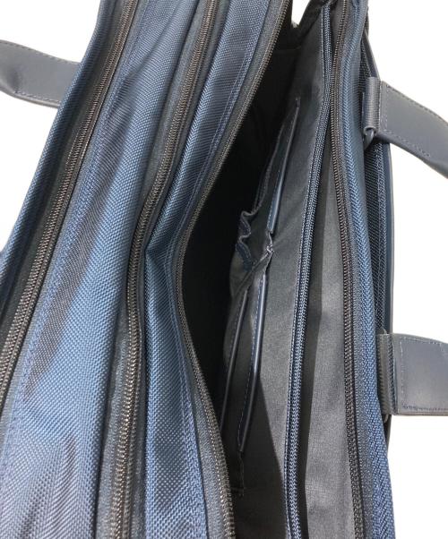 TUMI（トゥミ）TUMI (トゥミ) SHIPS (シップス) 別注エクスパンダブル2WAYブリーフケース ネイビーの古着・服飾アイテム