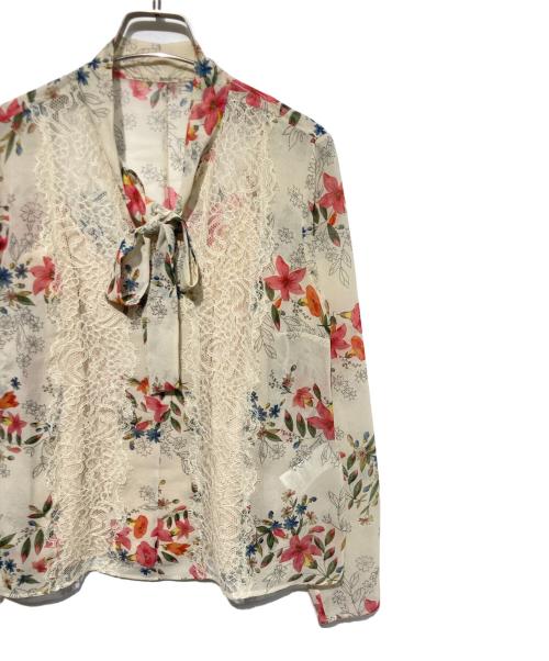 RED VALENTINO（レッドヴァレンティノ）RED VALENTINO (レッドヴァレンティノ) ボウタイブラウス ベージュ サイズ:38の古着・服飾アイテム