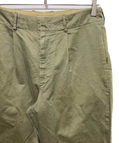 AURALEE（オーラリー）AURALEE (オーラリー) WASHED FINX CHINO TAPERED PANTS グリーン サイズ:4の古着・服飾アイテム
