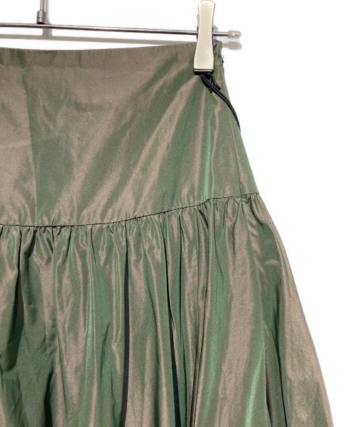 H BEAUTY&YOUTH（エイチ ビューティー&ユース）H BEAUTY&YOUTH (エイチ ビューティー&ユース) ボリュームティアードスカート オリーブ サイズ:Mの古着・服飾アイテム