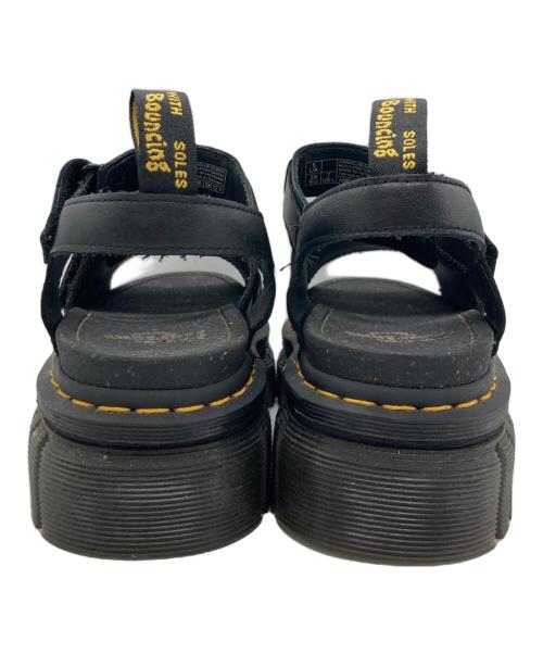 Dr.Martens（ドクターマーチン）Dr.Martens (ドクターマーチン) RICKI 3-STRAP SANDAL ブラック サイズ:UK5の古着・服飾アイテム