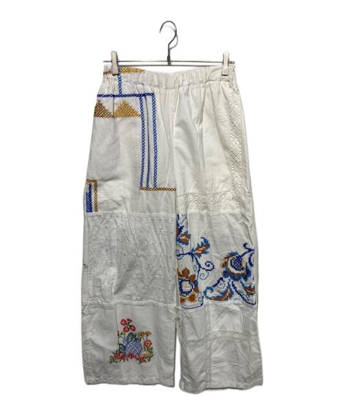 freada（フリーダ）Freada (フリーダ) アソートデザインヴィンテージパッチワーク刺繍パンツ ホワイト サイズ:freeの古着・服飾アイテム