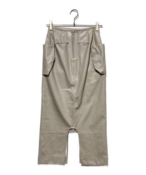 UN3D.（アンスリード）UN3D. (アンスリード) エコレザースカート ベージュ サイズ:Sの古着・服飾アイテム