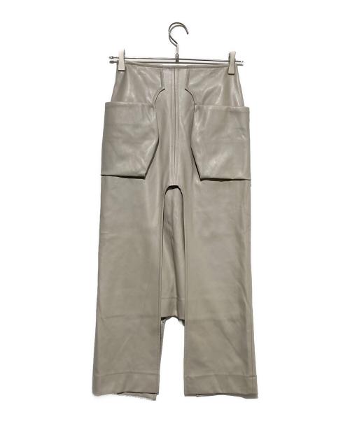 UN3D.（アンスリード）UN3D. (アンスリード) エコレザースカート ベージュ サイズ:Sの古着・服飾アイテム