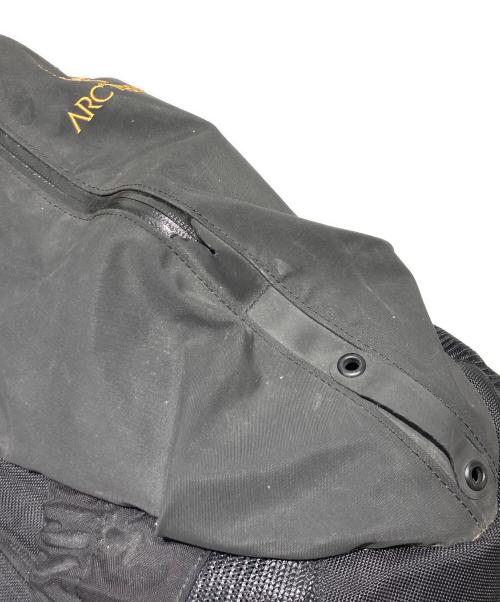 ARC'TERYX（アークテリクス）ARC'TERYX (アークテリクス) Arro 22バックパック ブラックの古着・服飾アイテム
