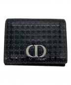 Christian Diorクリスチャン ディオール）の古着「パテントレザーコンパクトウォレット」｜ブラック