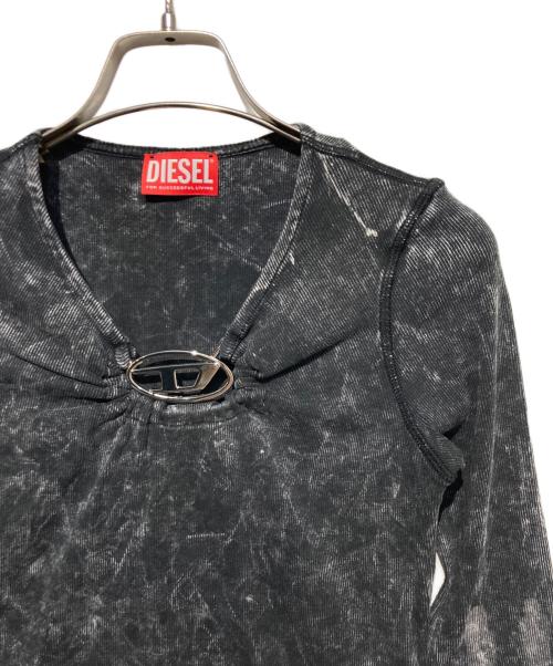 DIESEL（ディーゼル）DIESEL (ディーゼル) Dメタルロゴカットソー グレー サイズ:Sの古着・服飾アイテム