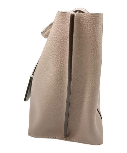 TORY BURCH（トリーバーチ）TORY BURCH (トリーバーチ) 2WAYバッグ グレージュの古着・服飾アイテム