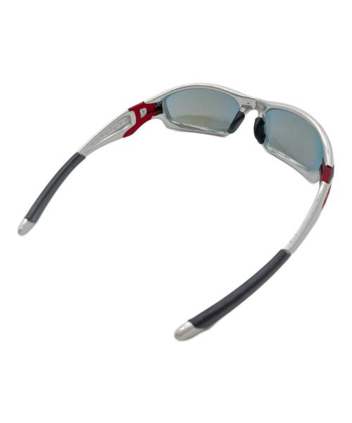 OAKLEY（オークリー）OAKLEY (オークリー) ストレートジャケット サングラス ホワイト サイズ:SIZE 60□21の古着・服飾アイテム