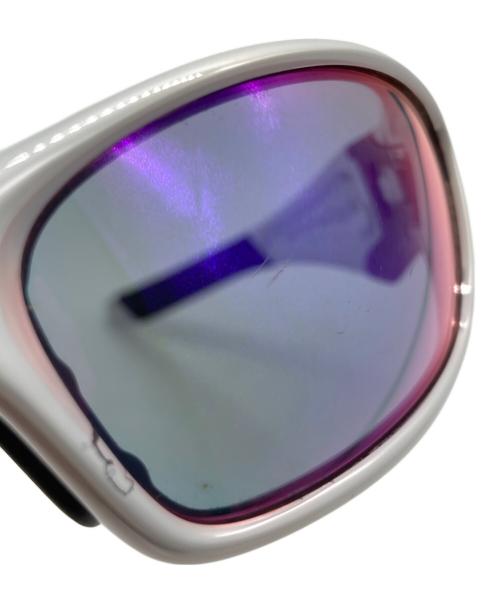 OAKLEY（オークリー）OAKLEY (オークリー) ストレートジャケット サングラス ホワイト サイズ:SIZE 60□21の古着・服飾アイテム