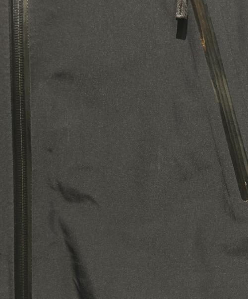 ARC'TERYX（アークテリクス）ARC'TERYX (アークテリクス) BETA LT JACKET ブラック サイズ:ＸＳの古着・服飾アイテム