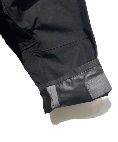 US ARMY（ユーエスアーミー）US ARMY (ユーエスアーミー) ECWCS GEN2 COLD WEATHER PARKA ブラック サイズ:SMALL-REGULARの古着・服飾アイテム