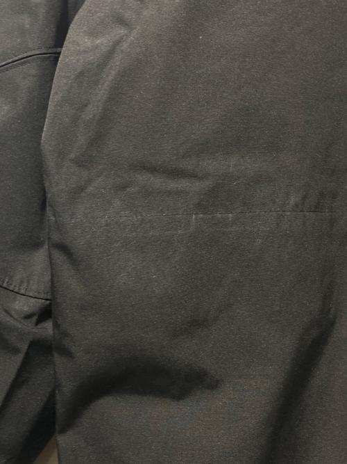 US ARMY（ユーエスアーミー）US ARMY (ユーエスアーミー) ECWCS GEN2 COLD WEATHER PARKA ブラック サイズ:SMALL-REGULARの古着・服飾アイテム