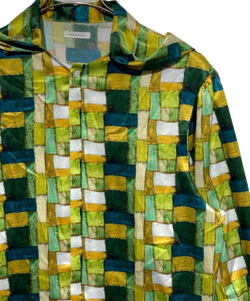 HERALBONY（ヘラルボニー）HERALBONY (ヘラルボニー) サテンボウタイブラウス「緑の風景」 グリーン サイズ:Fの古着・服飾アイテム