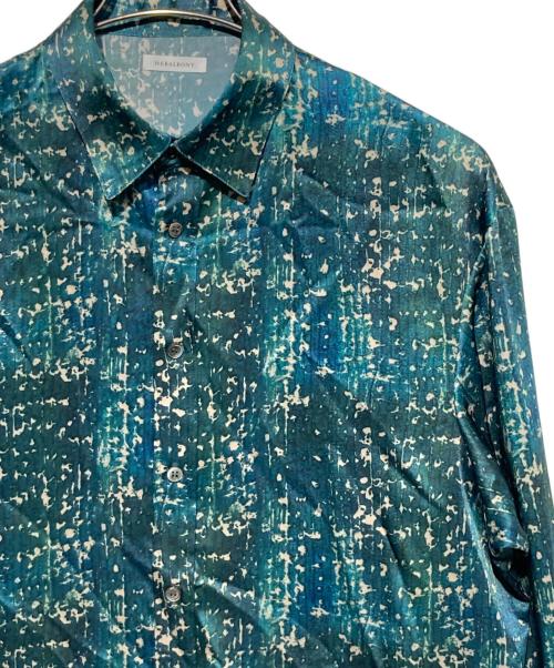 HERALBONY（ヘラルボニー）HERALBONY (ヘラルボニー) サテンシャツブラウス「こもれび」 グリーン サイズ:Fの古着・服飾アイテム