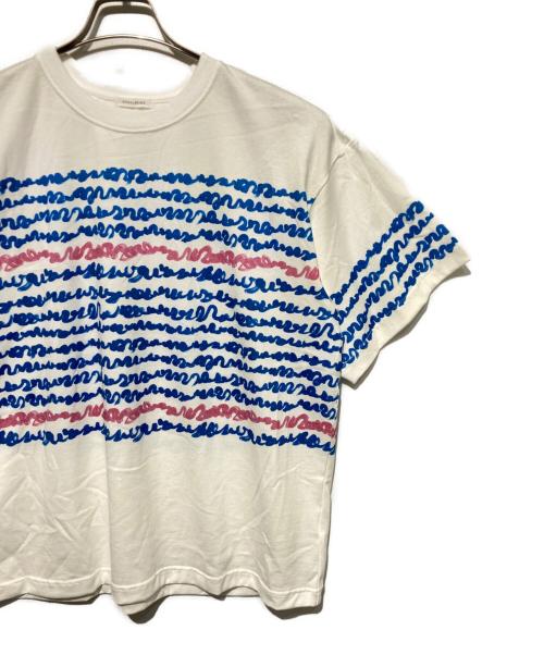 HERALBONY（ヘラルボニー）HERALBONY (ヘラルボニー) アートボーダーTシャツ「blue brush-mm2025」 ホワイト サイズ:freeの古着・服飾アイテム