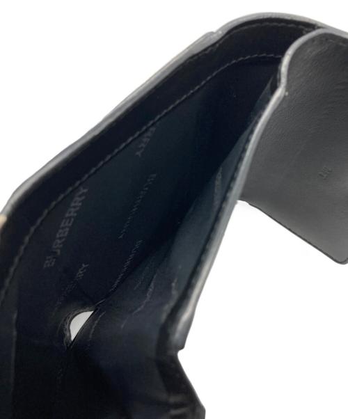 BURBERRY（バーバリー）BURBERRY (バーバリー) コンパクトウォレット ベージュ×ブラックの古着・服飾アイテム