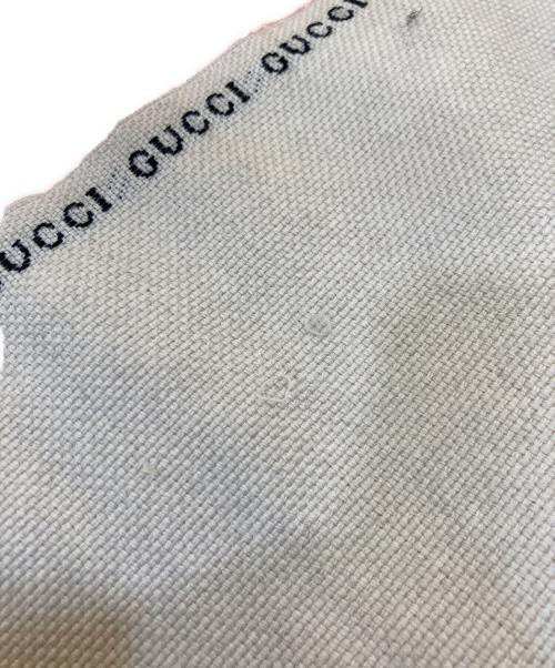 GUCCI（グッチ）GUCCI (グッチ) ロゴ柄マフラー アイボリーの古着・服飾アイテム