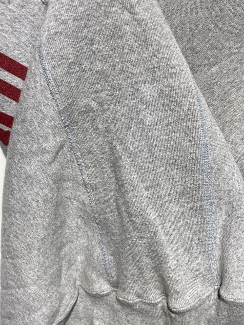 Champion REVERSE WEAVE（チャンピオン リバース ウィーブ）Champion REVERSE WEAVE (チャンピオン リバース ウィーブ) カレッジロゴリバースウィーブスウェット グレー サイズ:Ｍの古着・服飾アイテム