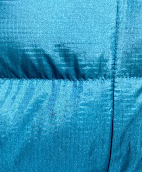 mont-bell（モンベル）mont-bell (モンベル) ライトアルパインダウン ベスト ブルー サイズ:Ｌの古着・服飾アイテム