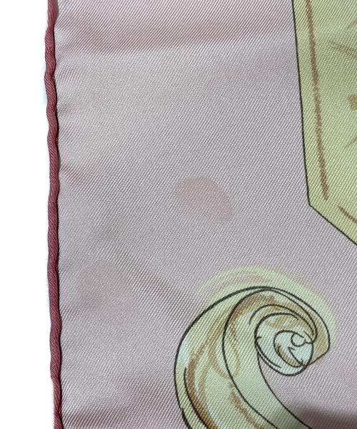 HERMES（エルメス）HERMES (エルメス) ECOLE PORTUGAISE D'ART EQUESTRE スカーフ ピンクの古着・服飾アイテム