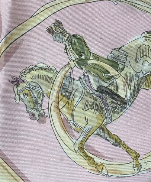 HERMES（エルメス）HERMES (エルメス) ECOLE PORTUGAISE D'ART EQUESTRE スカーフ ピンクの古着・服飾アイテム