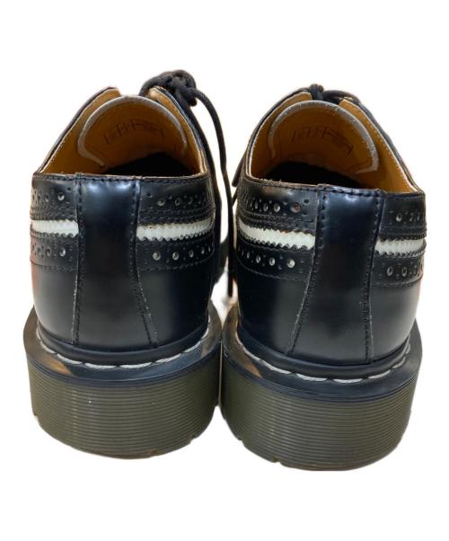 Dr.Martens（ドクターマーチン）Dr.Martens (ドクターマーチン) ウィングチップドレスシューズ ブラック×ホワイト サイズ:UK7の古着・服飾アイテム