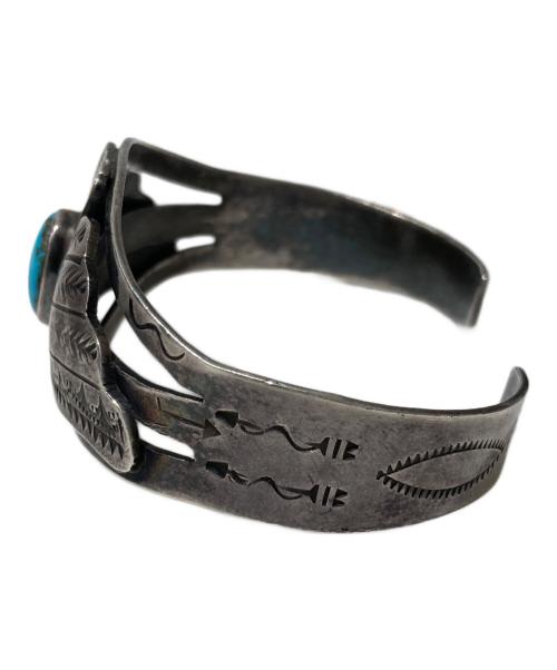 USED（ユーズド）USED (ユーズド) ターコイズバングル シルバーの古着・服飾アイテム