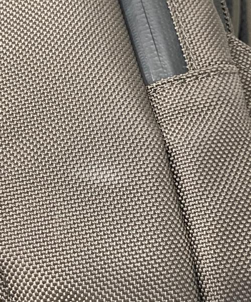 UNIVERSAL PRODUCTS.（ユニバーサルプロダクツ）UNIVERSAL PRODUCTS. (ユニバーサルプロダクツ) NEW UTILITY BAG リュック ブラウンの古着・服飾アイテム