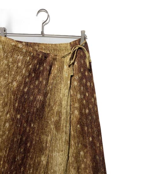 PLEATS PLEASE（プリーツプリーズ）PLEATS PLEASE (プリーツプリーズ) 転写プリントプリーツスカート ブラウン サイズ:4の古着・服飾アイテム