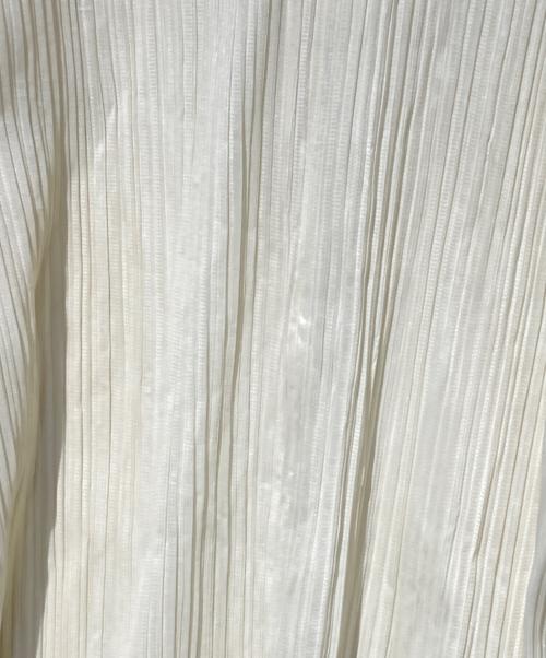 PLEATS PLEASE（プリーツプリーズ）PLEATS PLEASE (プリーツプリーズ) 長袖プリーツシャツ アイボリー サイズ:4の古着・服飾アイテム